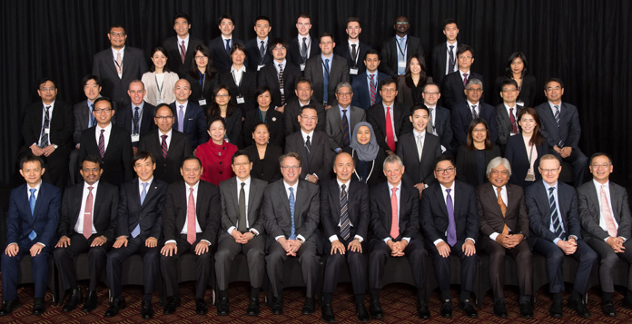 Governor Philip Lowe (front, second from right) with participants at the 22nd EMEAP Governors' Meeting, Auckland, May 2017